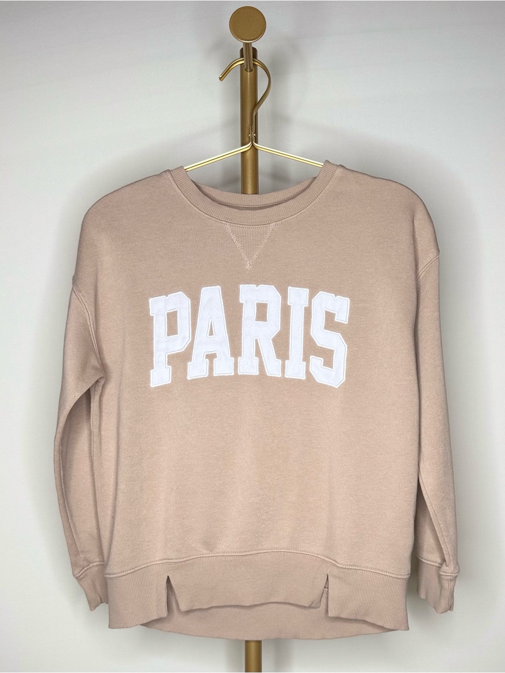 art class Girls Beige Paris Appliqué Sweatshirt M (9) NWOT